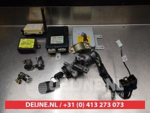 Usagé Calculateur moteur Kia Carnival Prix sur demande proposé par V.Deijne Jap.Auto-onderdelen BV