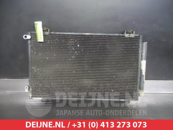 Usagé Condenseur de climatisation Toyota Corolla Verso (E12) 2.0 D-4D 16V 90 Prix € 25,00 Règlement à la marge proposé par V.Deijne Jap.Auto-onderdelen BV