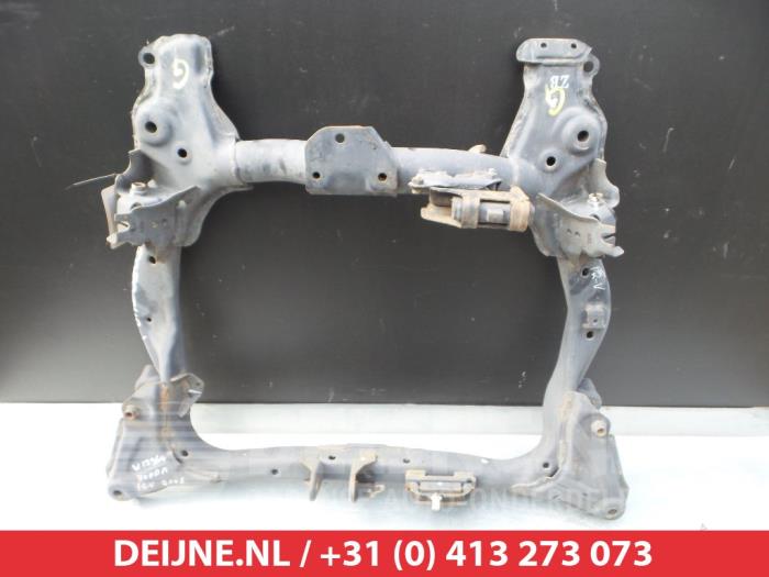 Usados Subchasis Honda FR-V (BE) 1.7 16V Precio € 50,00 Norma de margen ofrecido por V.Deijne Jap.Auto-onderdelen BV