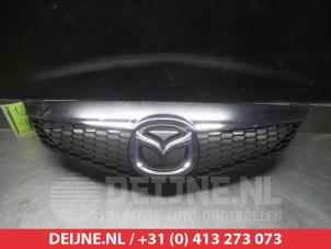 Używane Grill Mazda 6. Cena € 35,00 Procedura marży oferowane przez V.Deijne Jap.Auto-onderdelen BV