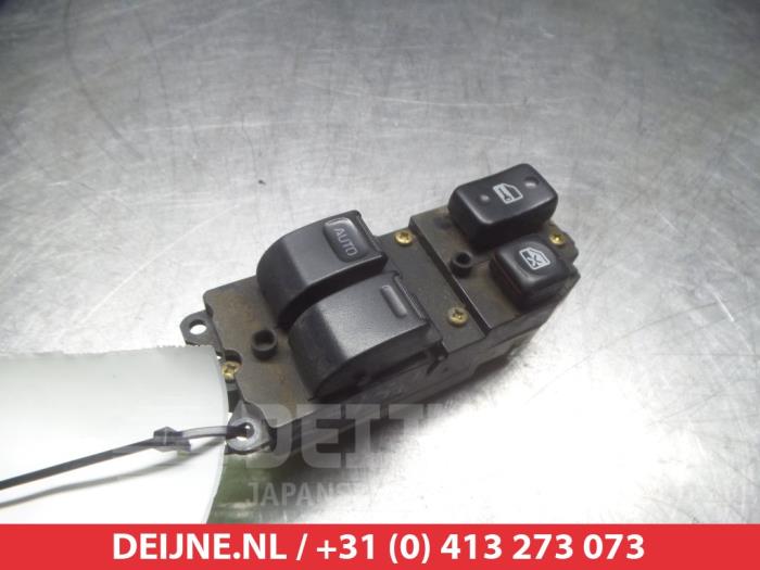 Usados Interruptor combinado de ventanillas Toyota Paseo (EL54) 1.5i,GT MPi 16V Precio € 40,00 Norma de margen ofrecido por V.Deijne Jap.Auto-onderdelen BV
