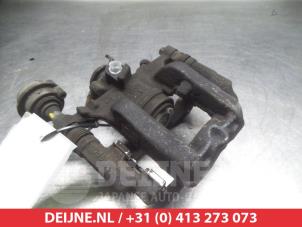 Used Rear brake calliper, right Chevrolet Cruze 1.7 D Price on request offered by V.Deijne Jap.Auto-onderdelen BV