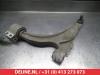 Front lower wishbone, left from a Chevrolet Cruze, 2011 / 2015 1.7 D, Hatchback, Diesel, 1.686cc, 96kW (131pk), FWD, A17DTS, 2012-01 / 2015-12 2013