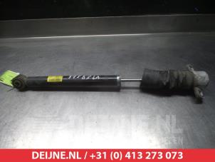 Used Rear shock absorber, left Chevrolet Cruze 1.7 D Price € 35,00 Margin scheme offered by V.Deijne Jap.Auto-onderdelen BV