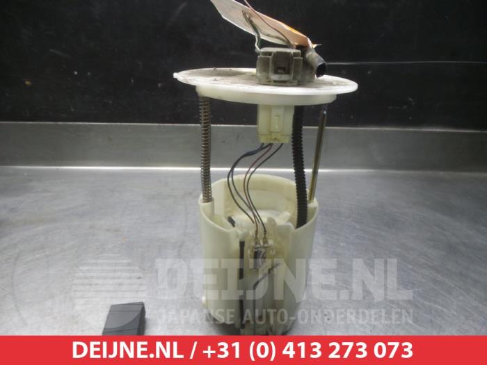 Usagé Pompe à carburant Lexus RX (U3) 350 V6 24V VVT-i Prix € 75,00 Règlement à la marge proposé par V.Deijne Jap.Auto-onderdelen BV