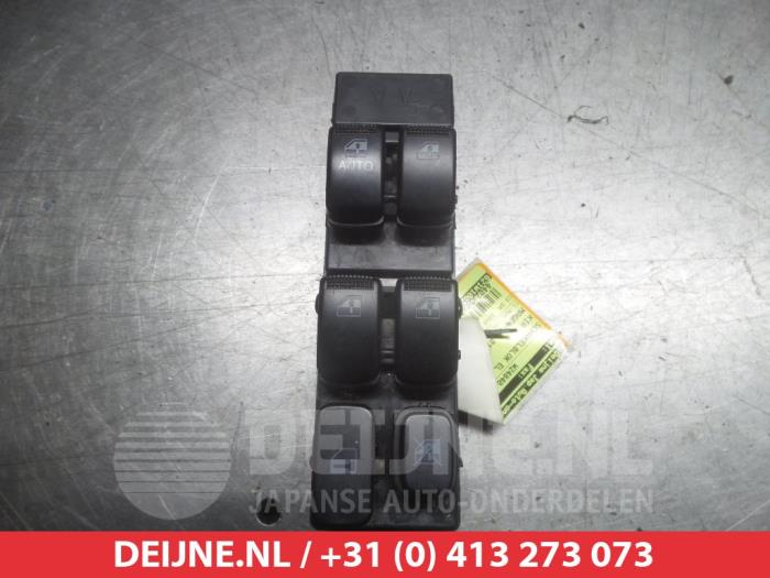 Usados Interruptor combinado de ventanillas Kia Magentis (GD) 2.0 16V Precio € 25,00 Norma de margen ofrecido por V.Deijne Jap.Auto-onderdelen BV