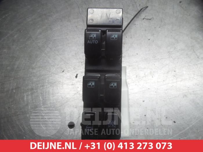 Usados Interruptor combinado de ventanillas Kia Magentis (GD) 2.0 16V Precio € 25,00 Norma de margen ofrecido por V.Deijne Jap.Auto-onderdelen BV