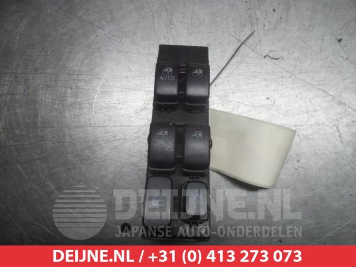 Usados Interruptor combinado de ventanillas Kia Magentis (GD) 2.5 V6 24V Precio € 25,00 Norma de margen ofrecido por V.Deijne Jap.Auto-onderdelen BV