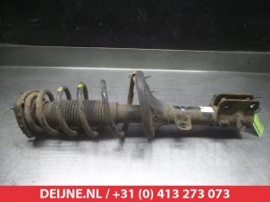 Used Rear shock absorber rod, left Kia Sportage (JE) 2.0 CVVT 16V 4x2 Price € 45,00 Margin scheme offered by V.Deijne Jap.Auto-onderdelen BV