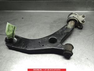 Usagé Bras de suspension bas avant droit Mazda 5 (CWA9) 1.6 CITD 16V Prix sur demande proposé par V.Deijne Jap.Auto-onderdelen BV