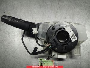 Usados Interruptor de luz Nissan Almera Tino (V10M) 2.0 16V CVT Precio de solicitud ofrecido por V.Deijne Jap.Auto-onderdelen BV