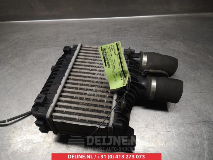 Usados Intercooler Toyota Corolla Verso (R10/11) 2.0 D-4D 16V Precio € 35,00 Norma de margen ofrecido por V.Deijne Jap.Auto-onderdelen BV