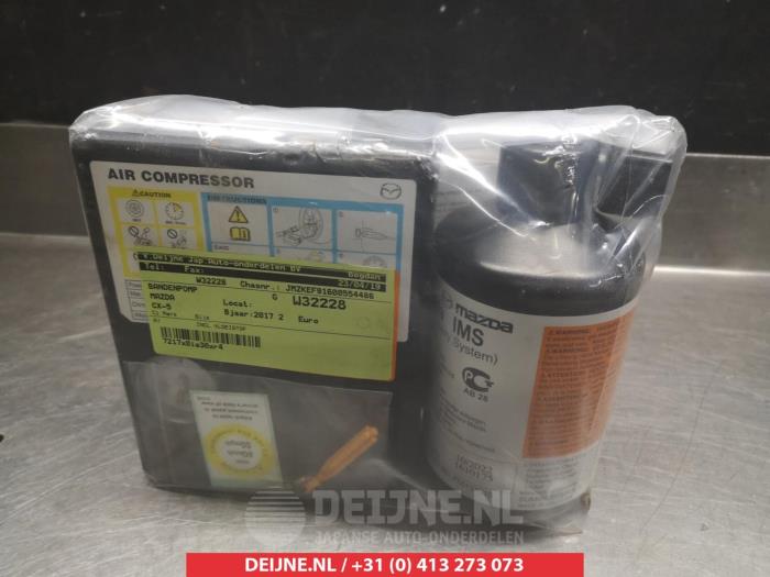 Używane Pompa do opon Mazda CX-5 I (KE,GH) 2.2 SkyActiv-D 16V 2WD Cena € 35,00 Procedura marży oferowane przez V.Deijne Jap.Auto-onderdelen BV