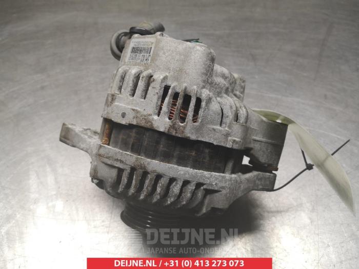 Begagnade Dynamo Suzuki Swift (ZA/ZC/ZD) 1.2 16V Pris € 40,00 Marginaltabell erbjuds av V.Deijne Jap.Auto-onderdelen BV