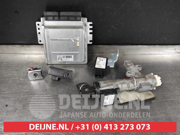 Used Engine management computer Nissan Murano (Z50) 3.5 V6 24V 4x4 Price € 150,00 Margin scheme offered by V.Deijne Jap.Auto-onderdelen BV