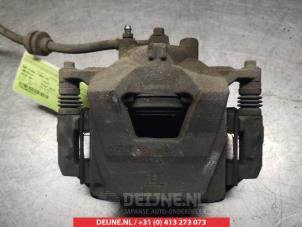 Used Front brake calliper, right Chevrolet Cruze 1.8 16V VVT Price € 50,00 Margin scheme offered by V.Deijne Jap.Auto-onderdelen BV