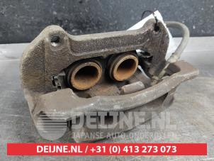 Used Front brake calliper, left Kia Sorento II (XM) 2.4 16V 4x2 Price € 50,00 Margin scheme offered by V.Deijne Jap.Auto-onderdelen BV