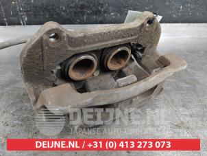 Used Front brake calliper, right Kia Sorento II (XM) 2.4 16V 4x2 Price € 50,00 Margin scheme offered by V.Deijne Jap.Auto-onderdelen BV