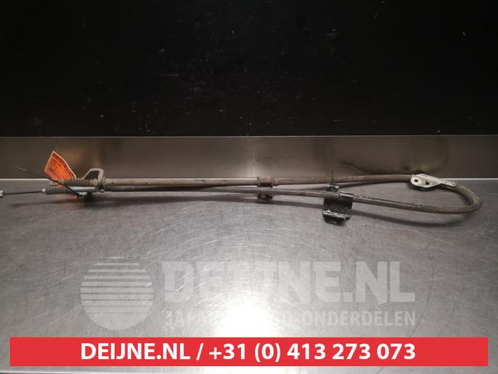 Usagé Câble frein à main Nissan Maxima QX (CA33) 2.0 V6 24V Prix € 30,00 Règlement à la marge proposé par V.Deijne Jap.Auto-onderdelen BV