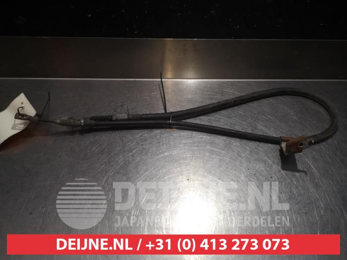 Usagé Câble frein à main Nissan 200 SX (S14) 2.0 Turbo 16V Prix € 30,00 Règlement à la marge proposé par V.Deijne Jap.Auto-onderdelen BV