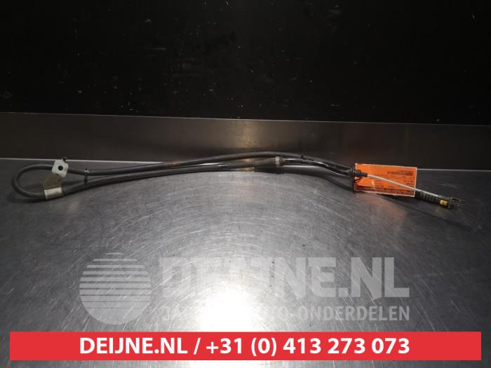 Usagé Câble frein à main Nissan 350 Z (Z33) 3.5 V6 24V Prix € 50,00 Règlement à la marge proposé par V.Deijne Jap.Auto-onderdelen BV