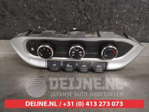 Used Heater control panel Kia Rio III (UB) 1.1 CRDi VGT 12V Price € 50,00 Margin scheme offered by V.Deijne Jap.Auto-onderdelen BV