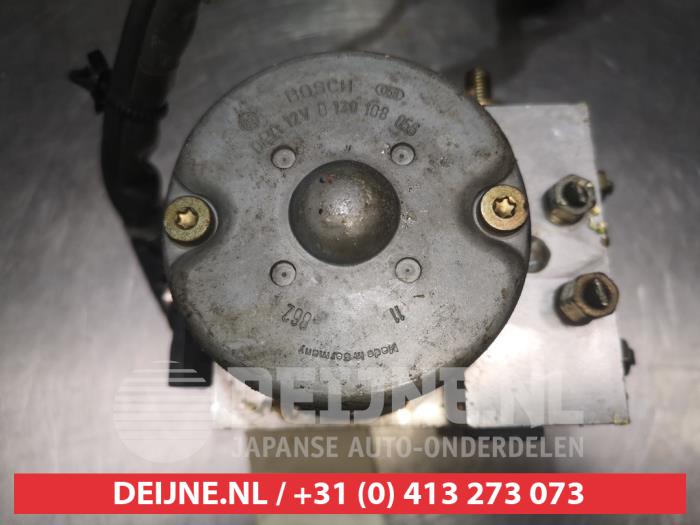 Usagé Pompe ABS Nissan Almera (N15) 1.6 GX,SLX,SR 16V Prix € 50,00 Règlement à la marge proposé par V.Deijne Jap.Auto-onderdelen BV