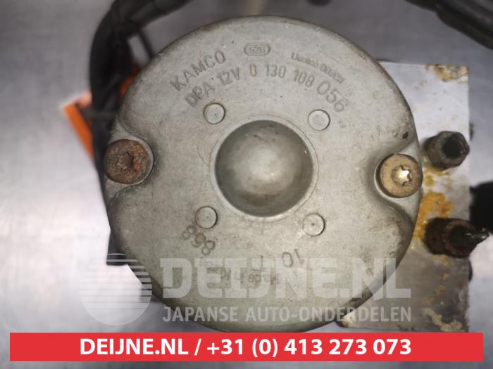 Begagnade ABS-pump Nissan Almera (N15) 2.0 GTi 16V Pris € 50,00 Marginaltabell erbjuds av V.Deijne Jap.Auto-onderdelen BV
