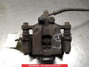 Used Rear brake calliper, left Hyundai Tucson (TL) 1.6 GDi 16V 2WD Price € 50,00 Margin scheme offered by V.Deijne Jap.Auto-onderdelen BV