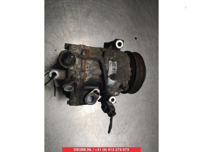 Usagé Pompe clim Hyundai iX35 (LM) 2.0 CRDi 16V 4x4 Prix € 100,00 Règlement à la marge proposé par V.Deijne Jap.Auto-onderdelen BV