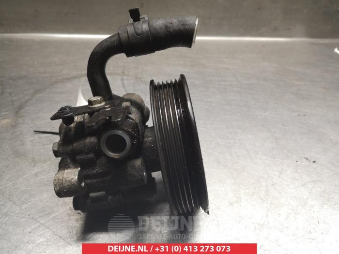 Usagé Pompe de direction Hyundai Sonata 2.0 CRDI VGT 16V Dynamic Prix € 35,00 Règlement à la marge proposé par V.Deijne Jap.Auto-onderdelen BV