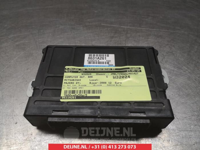 Used Automatic gearbox computer Mitsubishi Pajero Hardtop (V8/9) 3.2 DI-D 16V Autom. Price € 50,00 Margin scheme offered by V.Deijne Jap.Auto-onderdelen BV