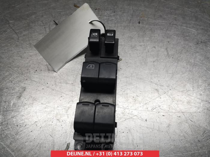 Usados Interruptor combinado de ventanillas Subaru Impreza III (GH/GR) 2.0D AWD Precio € 35,00 Norma de margen ofrecido por V.Deijne Jap.Auto-onderdelen BV