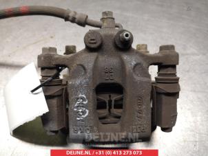Used Rear brake calliper, right Hyundai Tucson (TL) 1.6 GDi 16V 2WD Price on request offered by V.Deijne Jap.Auto-onderdelen BV
