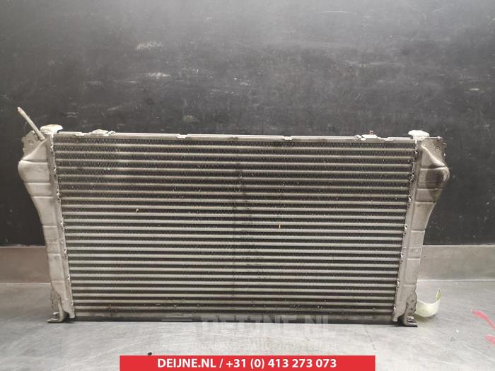 Usados Intercooler Toyota Verso 2.0 16V D-4D-F Precio de solicitud ofrecido por V.Deijne Jap.Auto-onderdelen BV