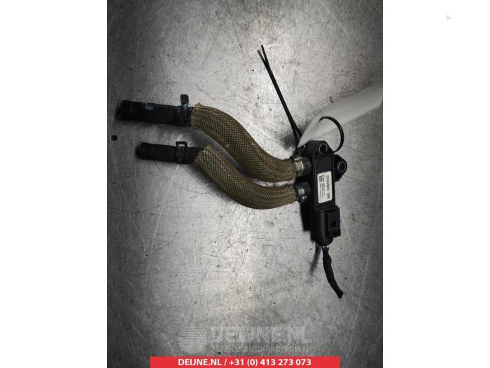 Used Particulate filter sensor Chevrolet Orlando (YYM/YYW) 2.0 D 16V Price € 20,00 Margin scheme offered by V.Deijne Jap.Auto-onderdelen BV