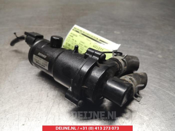 Usagé Pompe à eau Honda Civic (FA/FD) 1.3 Hybrid Prix € 35,00 Règlement à la marge proposé par V.Deijne Jap.Auto-onderdelen BV
