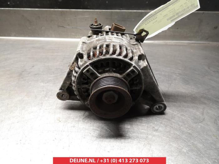 Begagnade Dynamo Toyota MR2 (ZZW30) 1.8 16V VT-i Pris € 35,00 Marginaltabell erbjuds av V.Deijne Jap.Auto-onderdelen BV