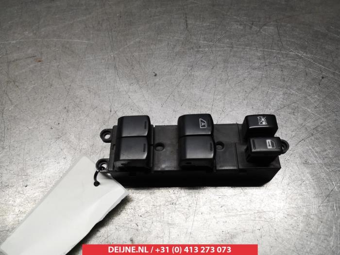 Usados Interruptor combinado de ventanillas Subaru Impreza III (GH/GR) 2.0D AWD Precio € 35,00 Norma de margen ofrecido por V.Deijne Jap.Auto-onderdelen BV