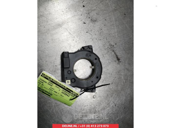 Usados Sensor de ángulo de dirección Nissan 370 Z (Z34A) 3.7 V6 24V VVEL Precio € 50,00 Norma de margen ofrecido por V.Deijne Jap.Auto-onderdelen BV