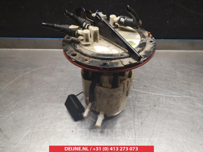 Usagé Pompe à carburant Subaru Impreza III (GH/GR) 2.0D AWD Prix € 50,00 Règlement à la marge proposé par V.Deijne Jap.Auto-onderdelen BV