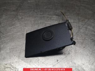 Usados Sensor PDC Mazda 2 (DE) 1.3 16V S-VT High Power Precio € 25,00 Norma de margen ofrecido por V.Deijne Jap.Auto-onderdelen BV