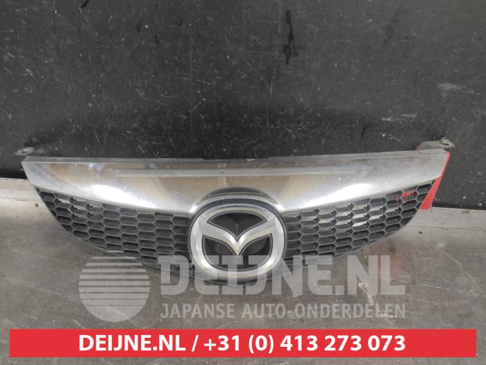 Używane Grill Mazda 6 Sportbreak (GY19/89) 2.0 CiDT HP 16V Cena € 35,00 Procedura marży oferowane przez V.Deijne Jap.Auto-onderdelen BV