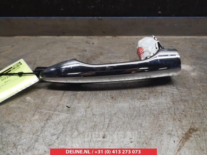 thumbnail image 2 of AM Autoparts Silver Interior Door Handle - Front Right Passenger For I35/Maxima 2 of 4