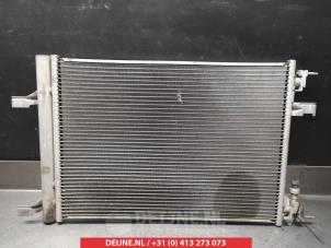 Klima Kondensor van een Daewoo Cruze 1.8 16V VVT 2010