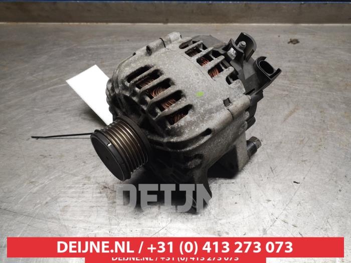 Usagé Dynamo Mazda 2 (DE) 1.4 CDVi 16V Prix € 35,00 Règlement à la marge proposé par V.Deijne Jap.Auto-onderdelen BV