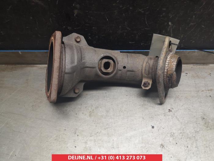 Used Exhaust front section Suzuki Grand Vitara II (JT) 2.4 16V Price € 25,00 Margin scheme offered by V.Deijne Jap.Auto-onderdelen BV