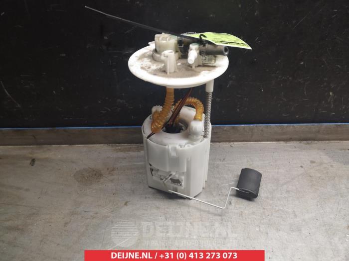 Usagé Pompe à carburant Hyundai i10 (F5) 1.1 CRDi VGT 12V Prix € 40,00 Règlement à la marge proposé par V.Deijne Jap.Auto-onderdelen BV