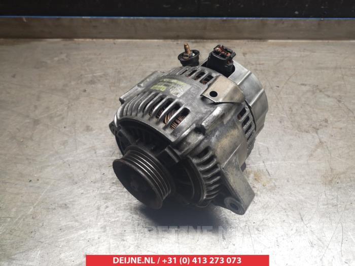 Gebrauchte Dynamo Lexus IS (E1) 300 3.0 V6 24V VVT-i Preis € 50,00 Margenregelung angeboten von V.Deijne Jap.Auto-onderdelen BV