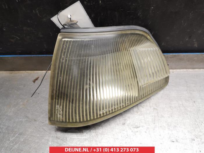Side light, left from a Mitsubishi Pajero Sport (K7/9) 2.5 TD 1999